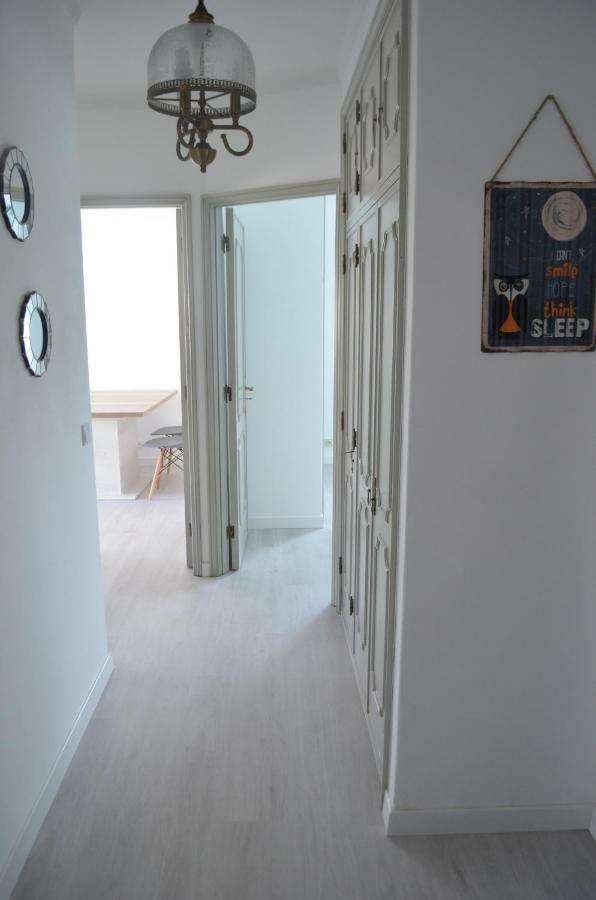 Modern And Cozy Apartment Вила-Нова-ди-Гая Экстерьер фото